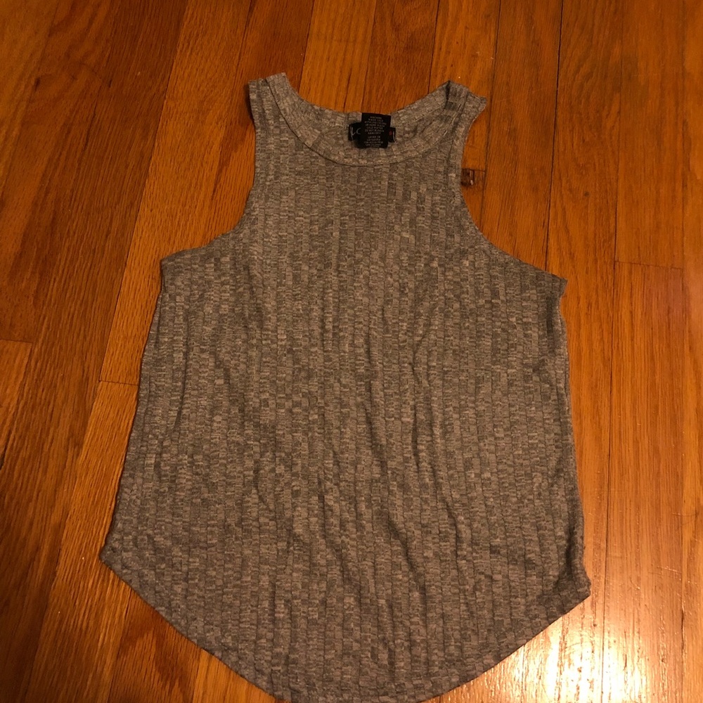 Gray crop top